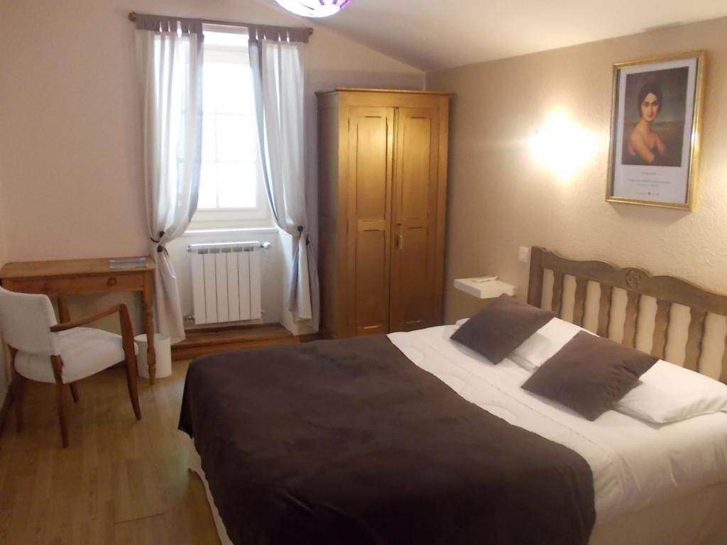 Hotel Le Clementenia Arnéguy 객실 사진