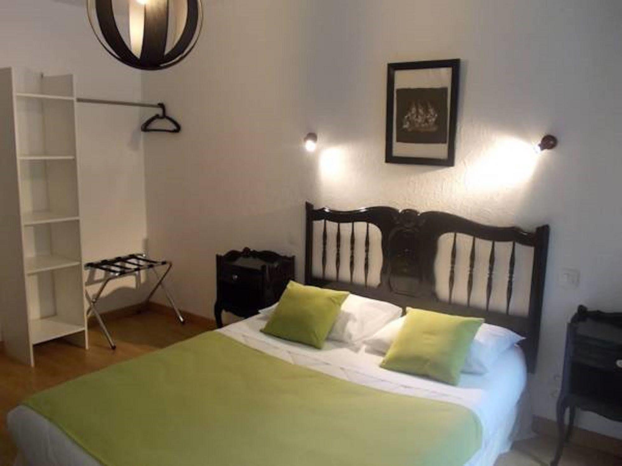 Hotel Le Clementenia Arnéguy 외부 사진